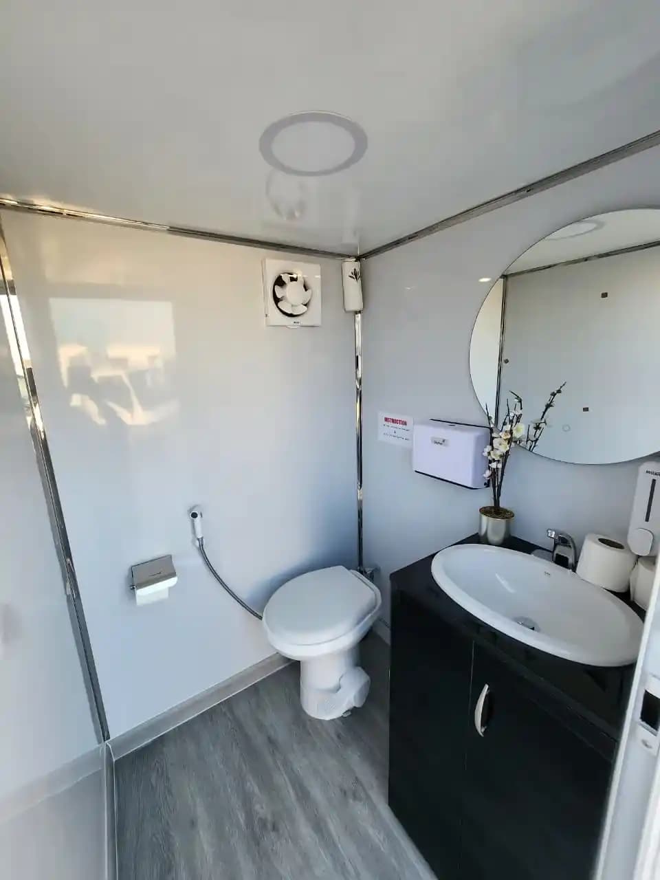 Twin Cabin Luxury Portable Toilet with Dual Doors