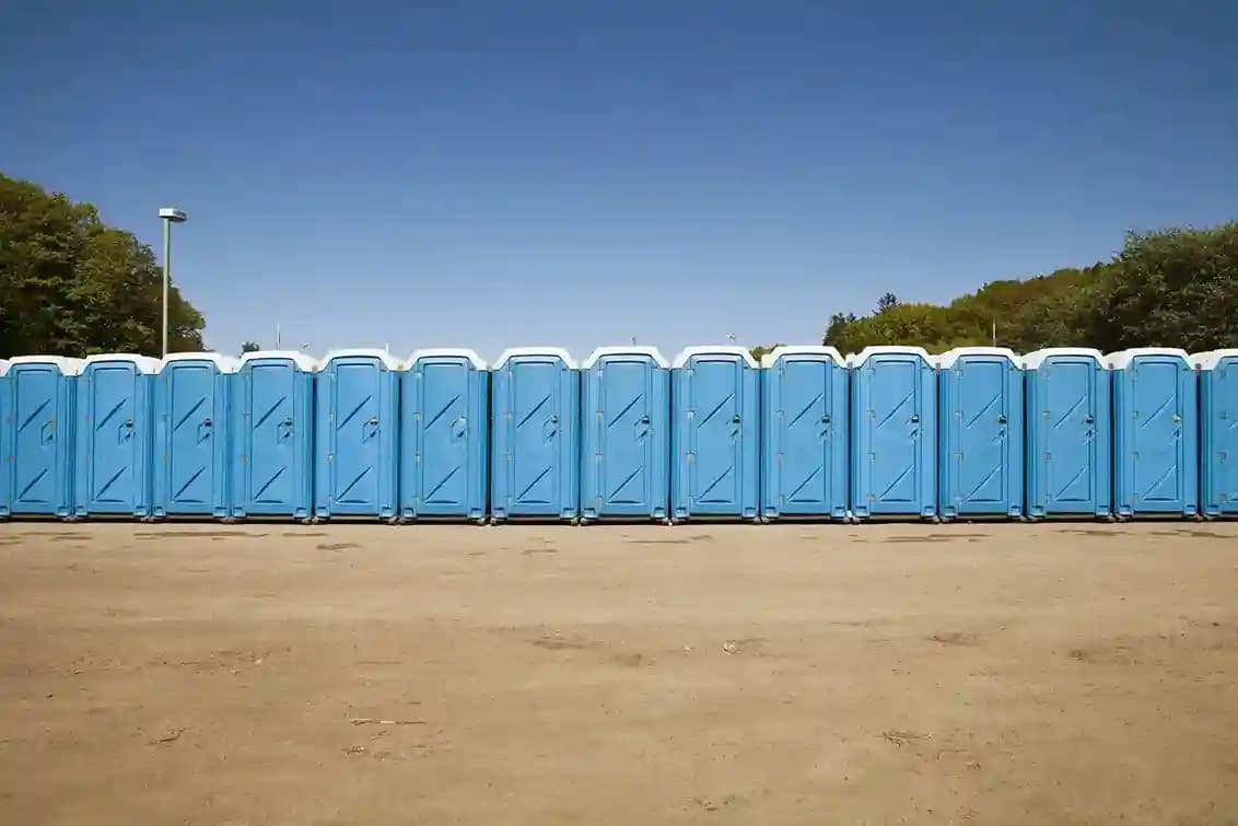 portable toilets in Abu Dhabi